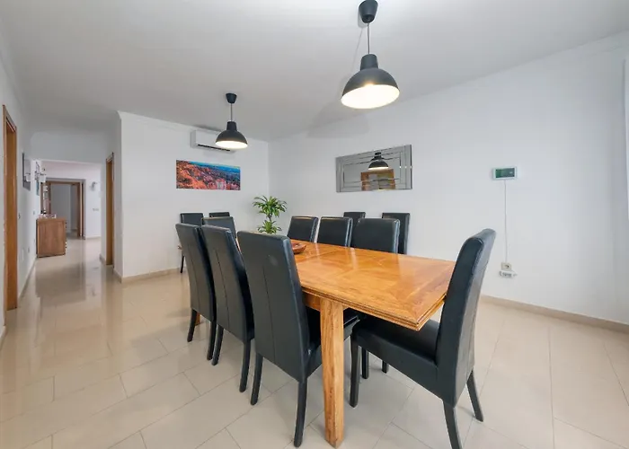 Flavia - Pool, Bbq And Game *