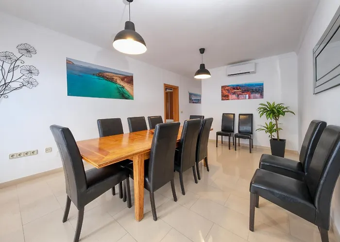 Flavia - Pool, Bbq And Game 普拉亚布兰卡