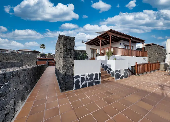 Flavia - Pool, Bbq And Game 普拉亚布兰卡